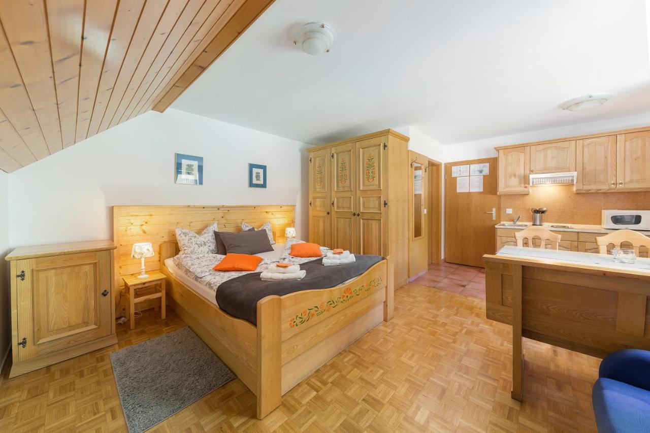 Ukanc Apartment *