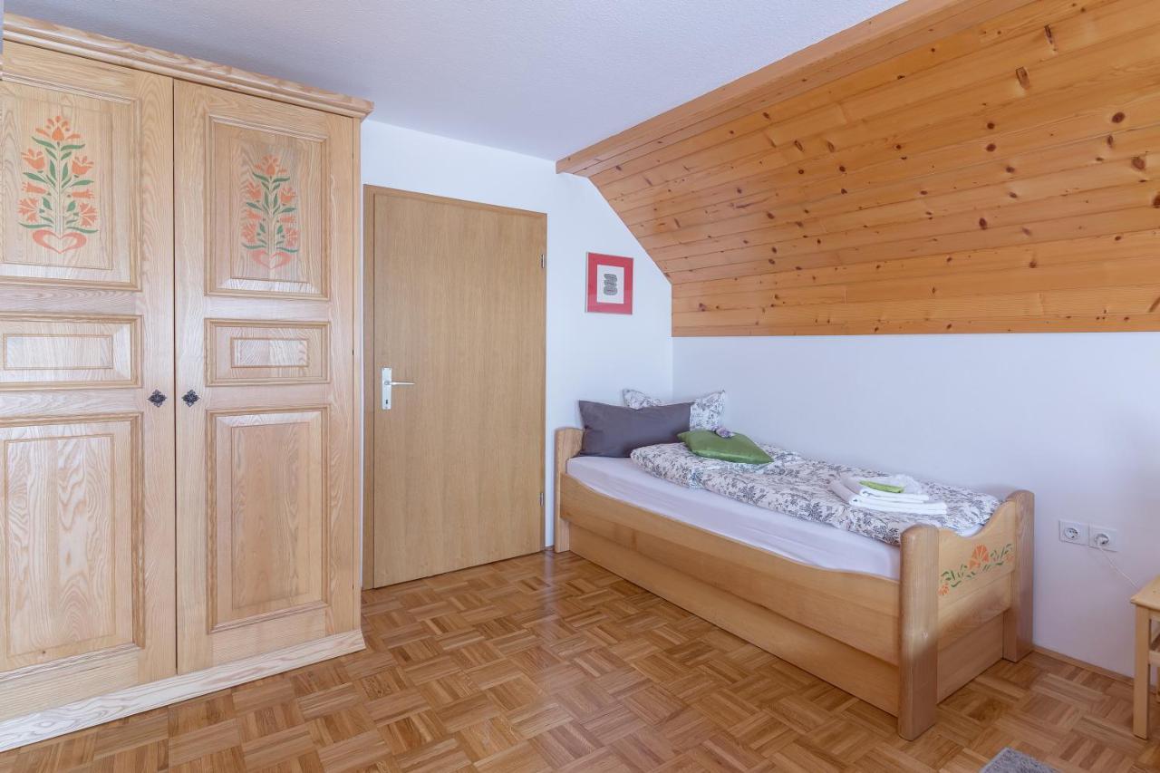 Ukanc Apartment